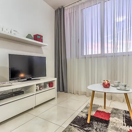 Sunny Vesna Apartment Split